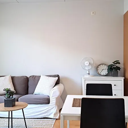 Kotimaailma - Saunallinen & Parvekkeellinen Kaksio - Tampellan Esplanadi